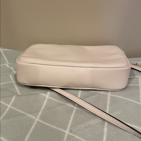 Michael Kors Cream Pebbled Leather Logo Crossbody Bag - Picture 3 of 5
